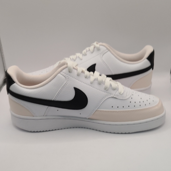 NEW Nike Court Vision Low Sneakers - White/Soft Pink Womens Size 9 US - Picture 6 of 8